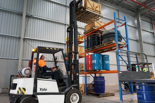 6 Reasons Why Your Employees Need Forklift Training